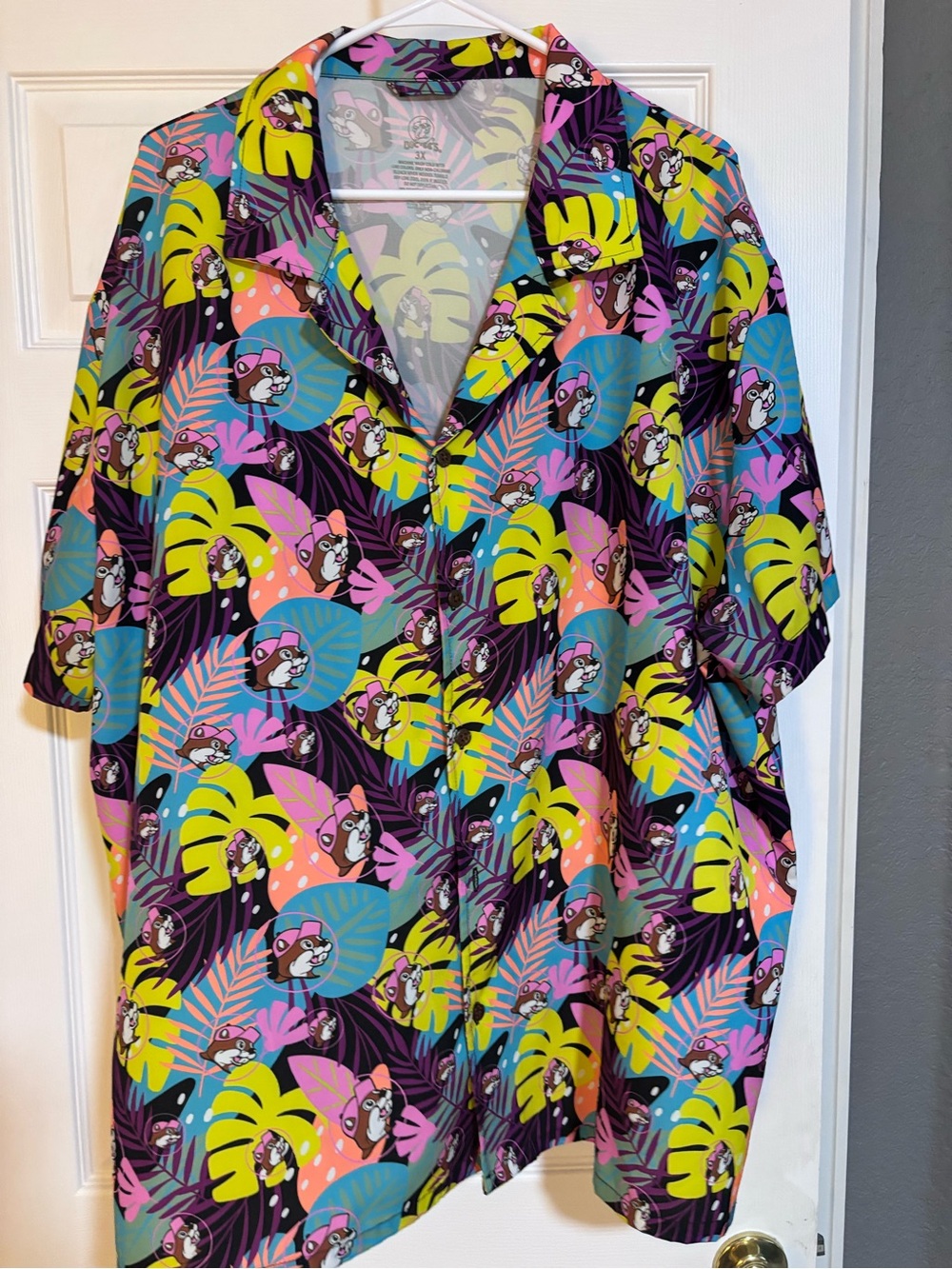 Bucees matching pool wear for guys